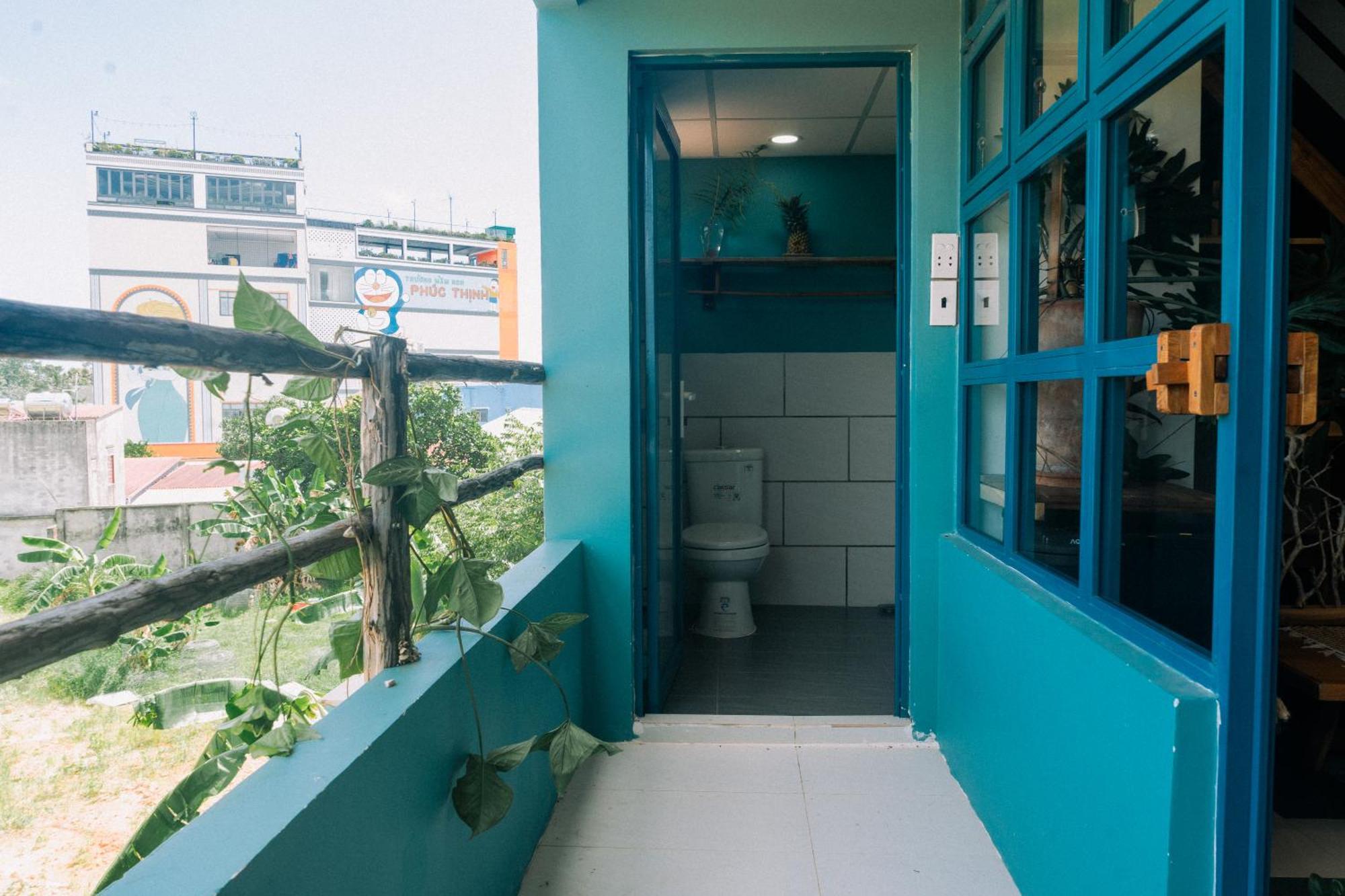 Отель Tinh House Дуонг-Донг Экстерьер фото