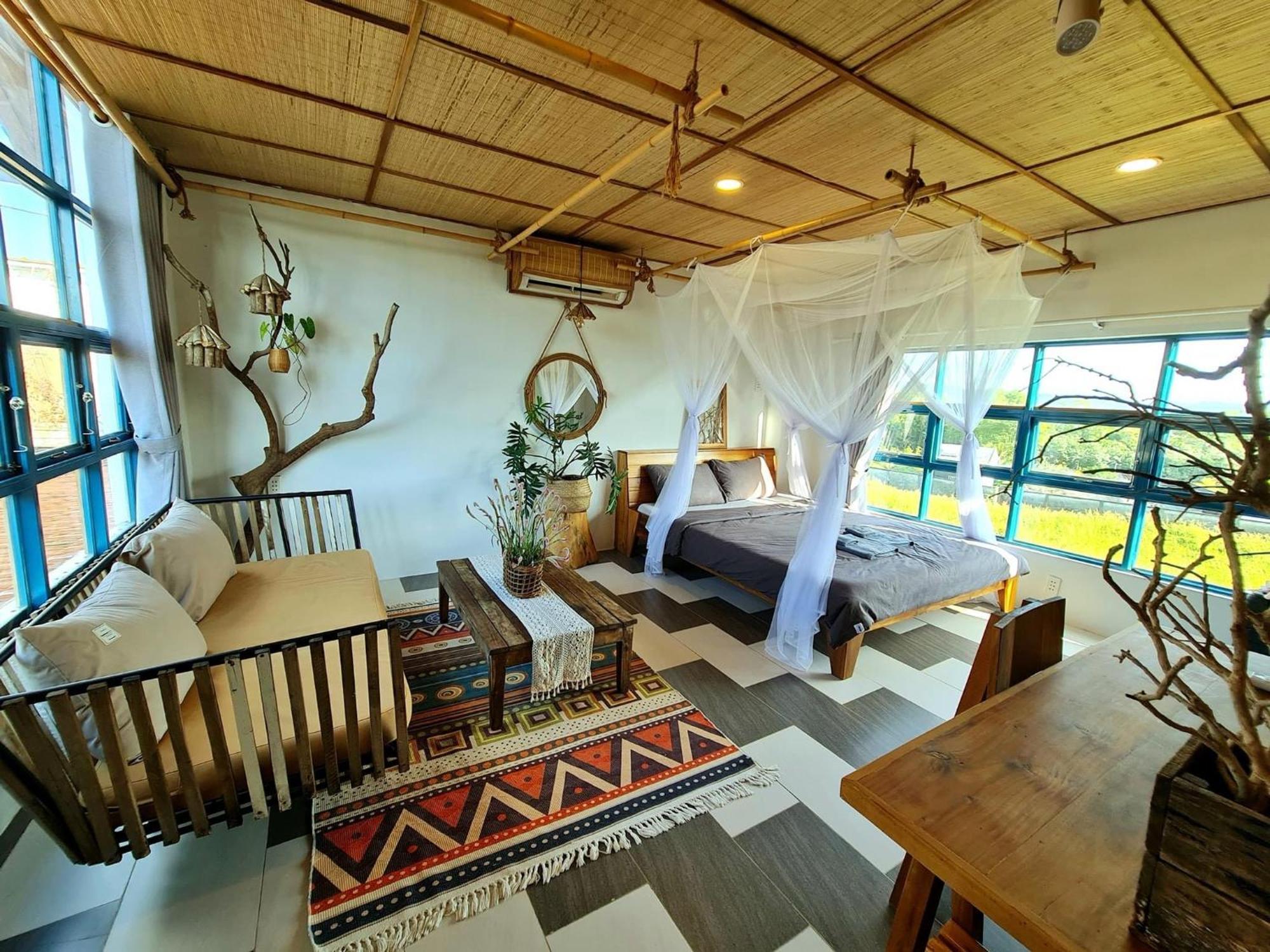 Отель Tinh House Дуонг-Донг Экстерьер фото