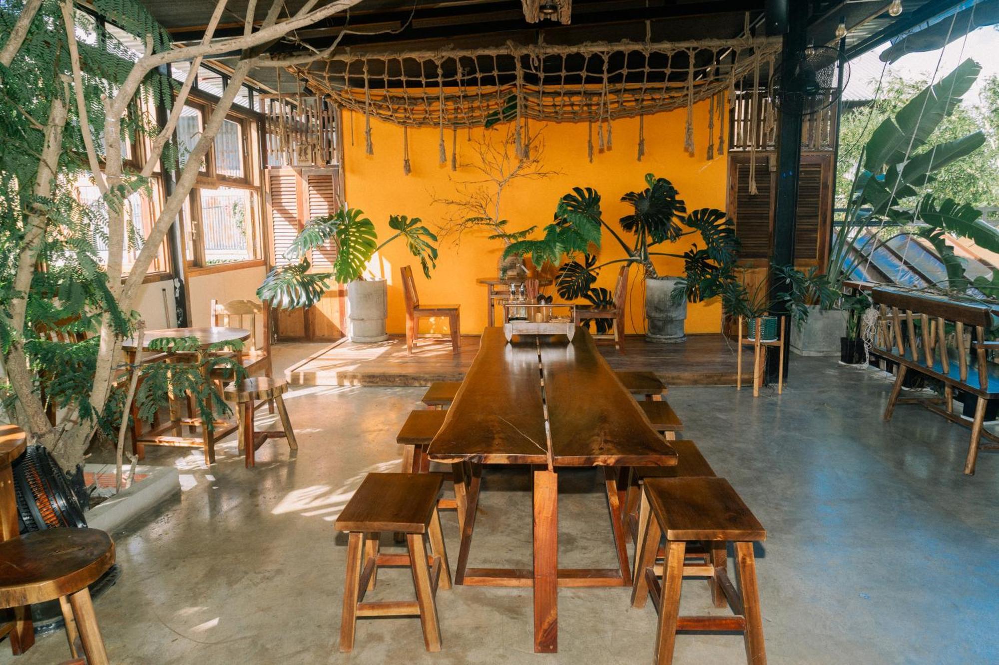 Отель Tinh House Дуонг-Донг Экстерьер фото